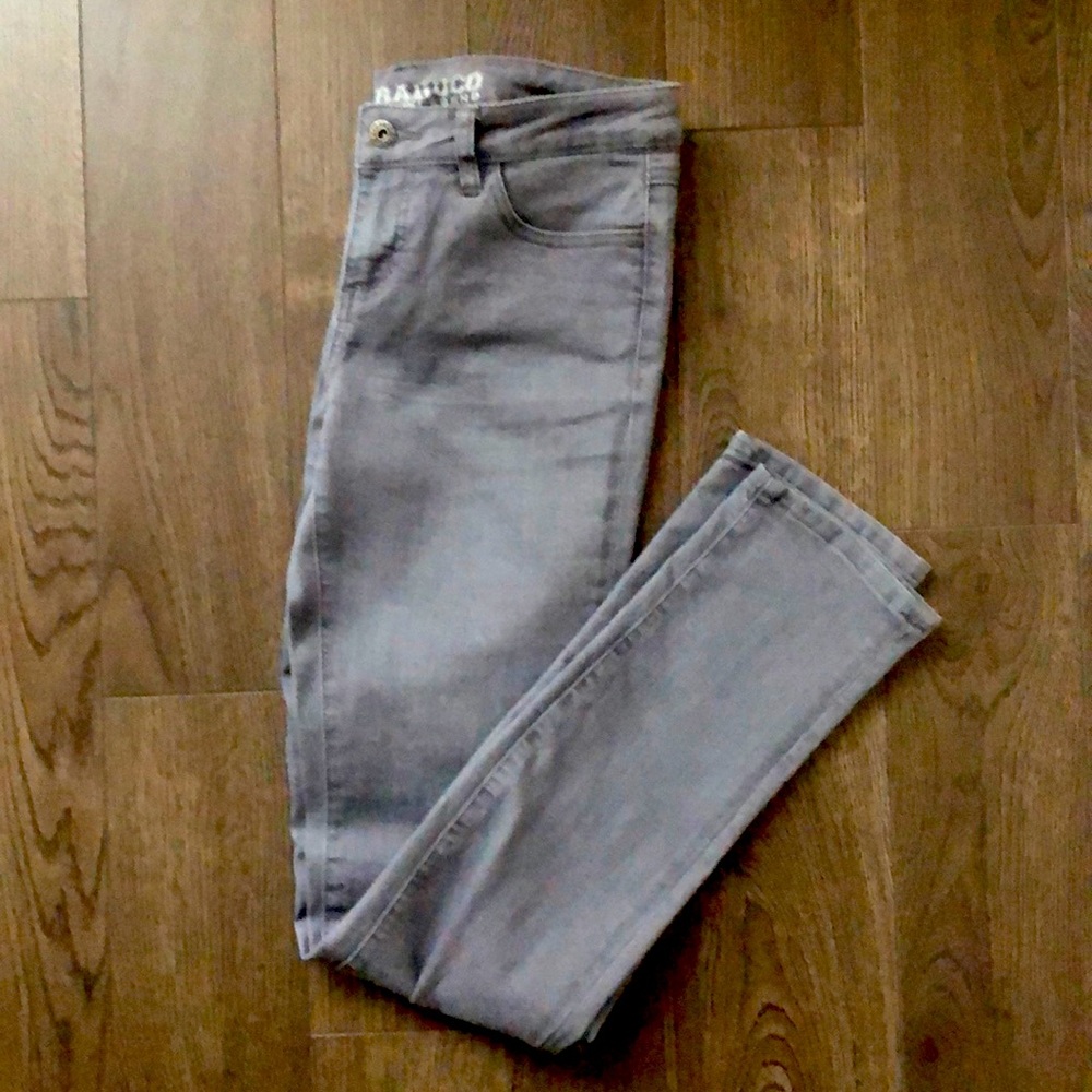 Light grey stretchy skinny jeans
